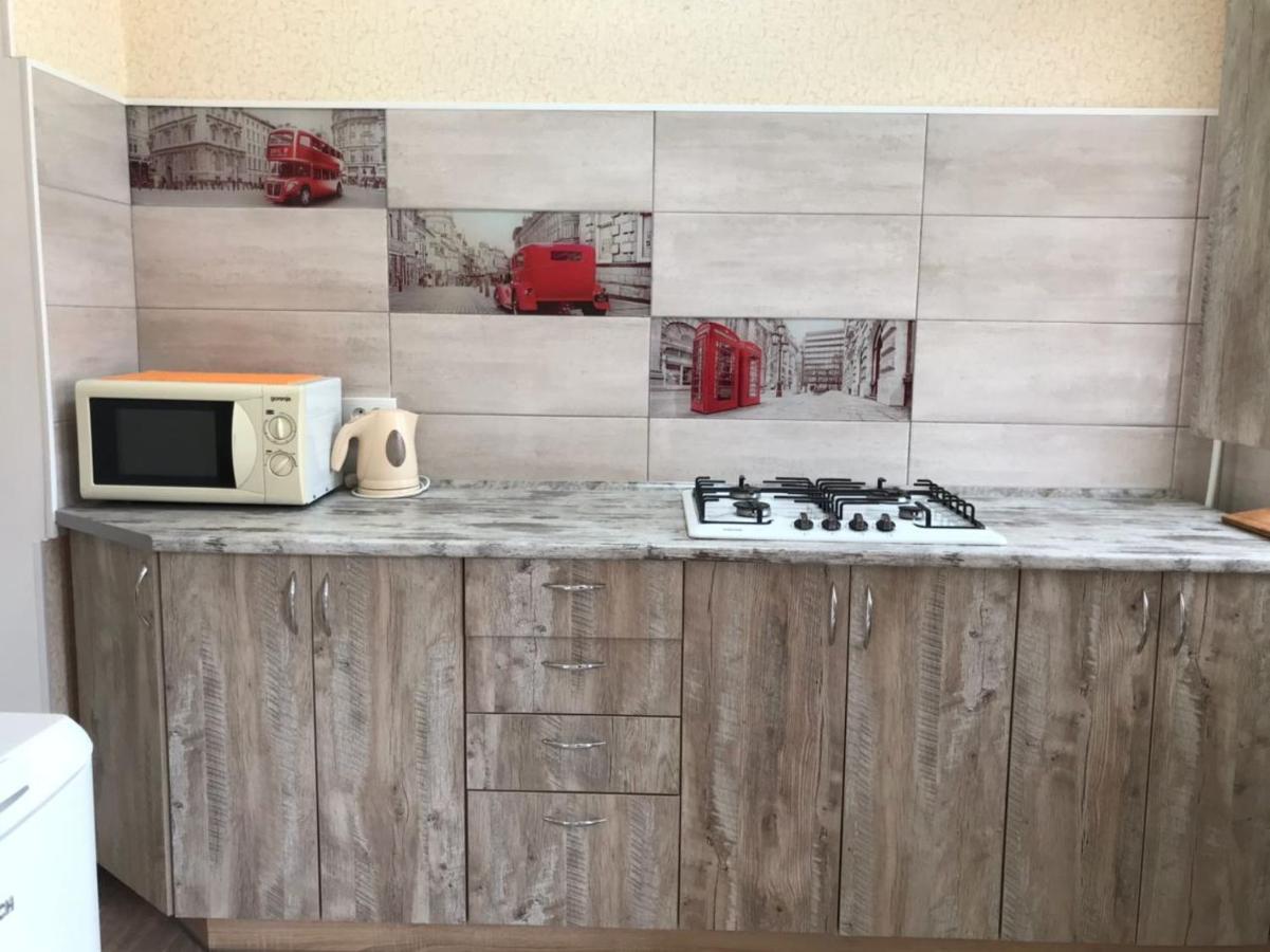 Шевченко Двор Apartment โครโปนิตสกี ภายนอก รูปภาพ