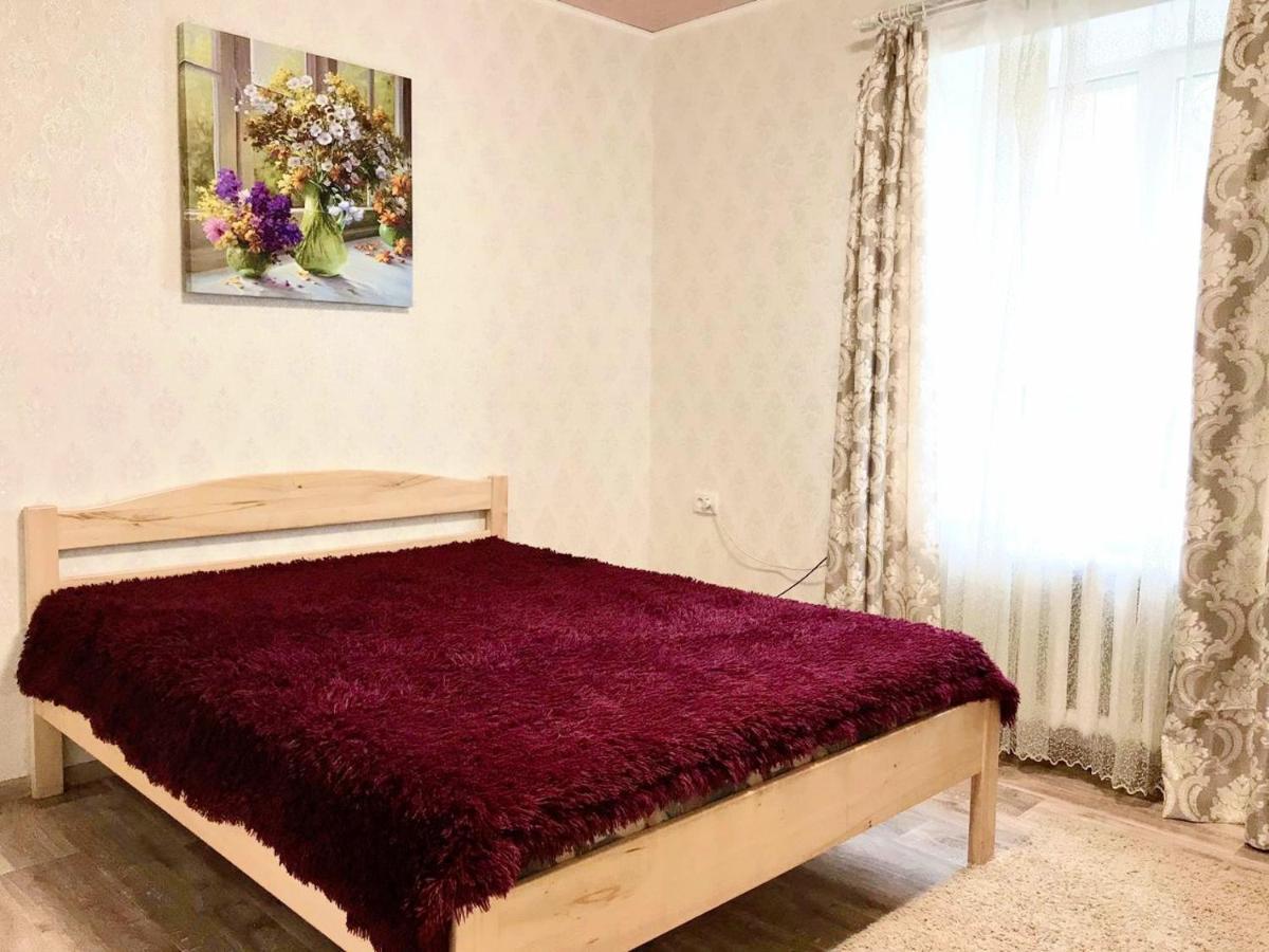 Шевченко Двор Apartment โครโปนิตสกี ภายนอก รูปภาพ