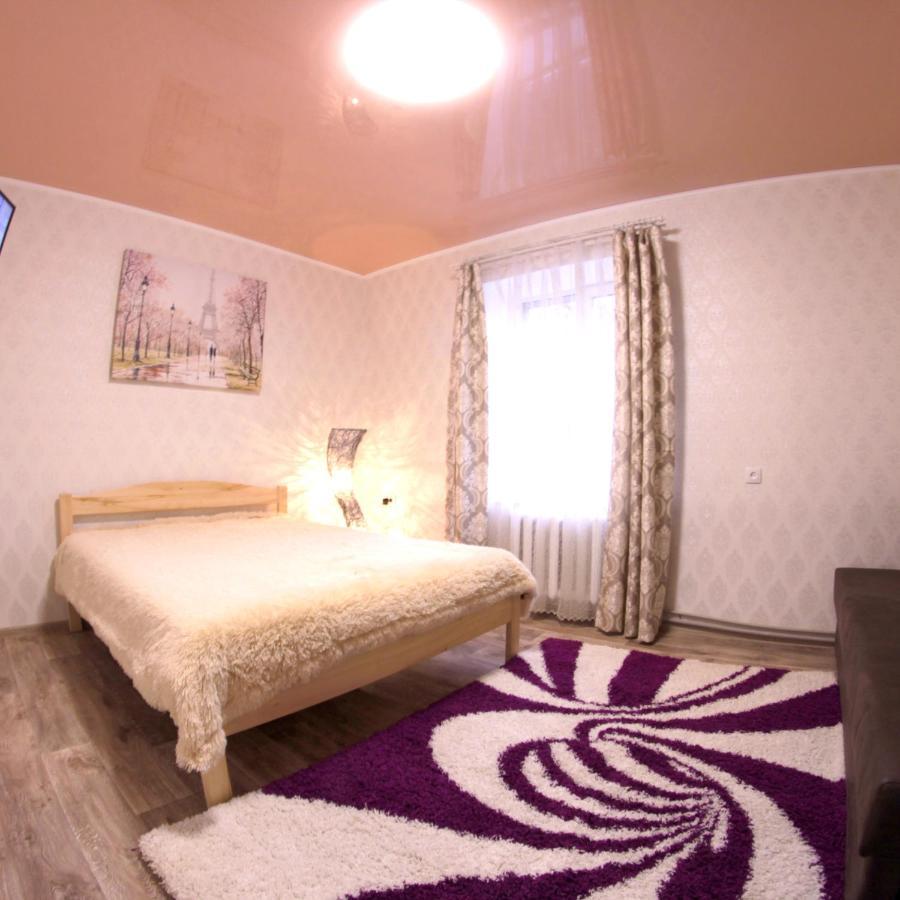 Шевченко Двор Apartment โครโปนิตสกี ภายนอก รูปภาพ